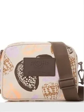 ALOHA Collection | Bags | Aloha Collection New Shell Pattern Crossbody ...